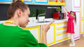 برنامه کودک جدید آیوا در «ایوا شو» | چالش بازی های فکری ایوا و مامان!