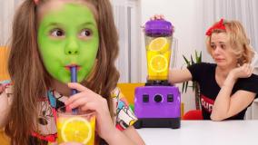 برنامه کودک جدید آیوا در «ایوا شو» | چالش درست کردن اسموتی میوه ای خوشمزه!