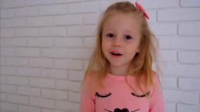 ماجراهای ناستیا و بابایی - قسمت 167 - بارانی رنگی و جادویی پرنسس ناستیا