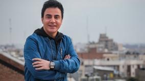 نذری دادن داریوش فرضیایی در روز محرم