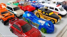 کارتون ماشین بازی و اتوبوس های کوچک : درگیری با قورباغه در استخر توپ!