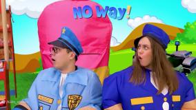 ساشا جدید - ساشا و مکس  چالش خیلی جالب - سرگرمی برنامه کودک