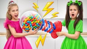 برنامه کودک کارتون کودک :: نوشیدنی پستونکی سرگرمی کودک. برنامه کودک ساشا و مکس