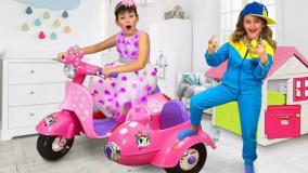 برنامه کودک ساشا - سرگرمی - ساشا و مکس سوار بر اسکوتر - بانوان کودکان