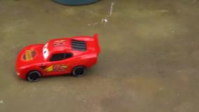 ماشین بازی کودکانه ، اسباب بازی کودکانه ، اسباب بازیهای ماشین ها ، سرگرمی کودک