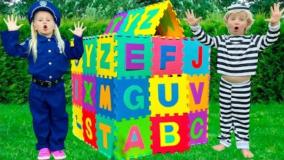 ماجراهای کاتیا و دیما ، تفریح و سرگرمی با کودکان ، حروف الفبا