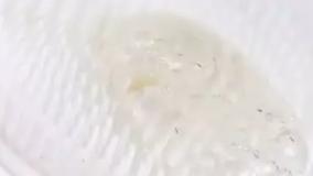 پاکسازی روزانه پوست بدون خشکی و کشیدگی