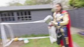 نبرد انتقام جویان و کینگ کونگ ، مرد عنکبوتی ، هالک ، مرد آهنی ، کاپیتان آمریکا