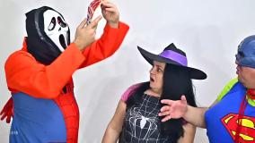 پیتزای دوبل ابرقهرمانان ، مرد عنکبوتی ، هالک ، خانواده خنده دار ابرقهرمانان