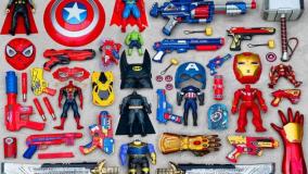 ابزارها و اسلحه ابر قهرمانان ، انواع تفنگ و نقاب ، مرد عنکبوتی ، هالک ، مرد آهنی