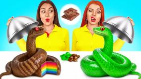 چالش غذایی موکاچو|چالش غذا خوری|چالش خوردن|چالش خنده دار دونا|چالش سرگرمی بانوان