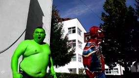 ابرقهرمانان - هالک - مرد عنکبوتی - هالک بزرگ و سایرن هد - سرگرمی تفریحی