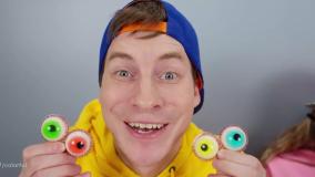 چالش غذا/ چالش غذایی/ چالش آبنبات شکلاتی/چالش خوراکی/ چالش موکبانگ / چالش دونا