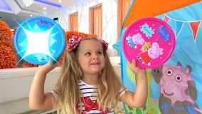 ماجراهای دیانا و روما - بازی کردن دیانا و روما