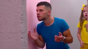 آیوا و مادر - بازی ایوا با پدر - ایوا و کریس - سرگرمی کودک - آیواشو