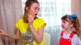 برنامه کودک ایوا و مامان _ حوا و بازی با لوازم آرایشی برای کودکان _ سرگرمی کودک