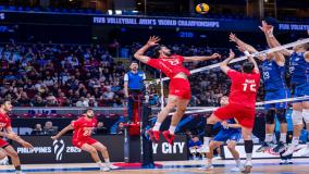 شادی بازیکنان تیم ملی والیبال پس از صعود به جمع ۸ تیم برتر جهان!