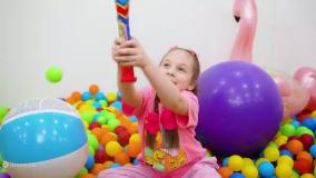 برنامه کودک دخترانه-برنامه کودک آیوا و مامان-دنیای توپ-کودک سرگرمی تفریحی