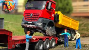 اسباب بازی - ماشین بازی - قسمت 10 - جابجایی خاک با کامیون و بیل مکانیکی