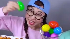 چالش فود اسمر-خوردن قارچ های تند