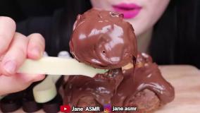 چالش فود اسمر | خوردن نوتلا و بستني شكلاتي