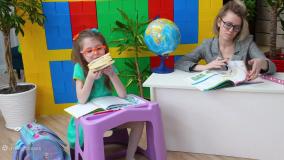 آیوا و مامان-برنامه کودک دخترانه-آیوا و معلم 1-برنامه کودک جدید کودک تفریحی