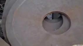 ریخته‌گری چدن در عباس‌آباد