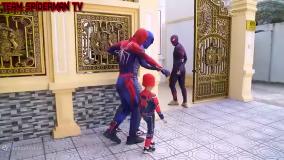 مردعنکبوتی نبرد و اسپایدرمن مبارزه با موجودات مرموز اسپایدرمن