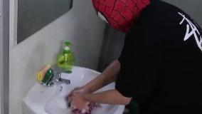 کمدی خنده دار مرد عنکبوتی | مشکلات اسپایدرمن در دستشویی