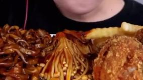 چالش غذا اسمر _ چالش فود اسمر _ قارچ _ سوخاری _ پاستا