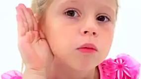 ناستیا و مارگاریتا - با اسباب بازی السا و آنا بازی میکنن 30 دی