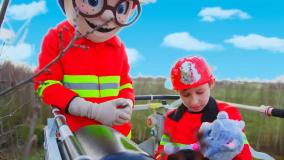 برنامه کودک سرگرمی ، بازی کودکانه و تفریحی ، ماشین بازی سرگرمی ،