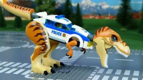 ماشین بازی کودکانه: ماشین پلیس در تعقیب بولدوزر