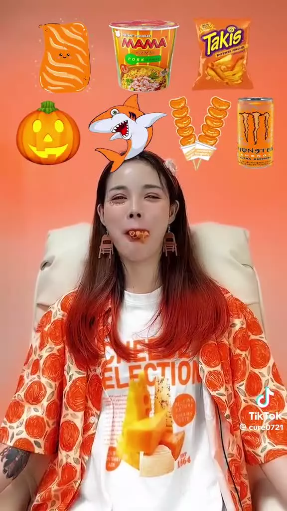 چالش غذایی نارنجی: تجربه لحظه های خوشمزه و خنده دار