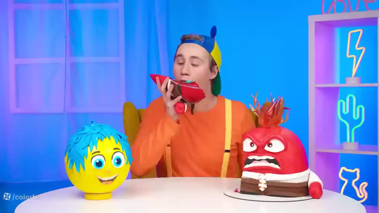 چالش غذایی پیکوپاکی: سفری به دنیای خوراکی‌های مهیج!