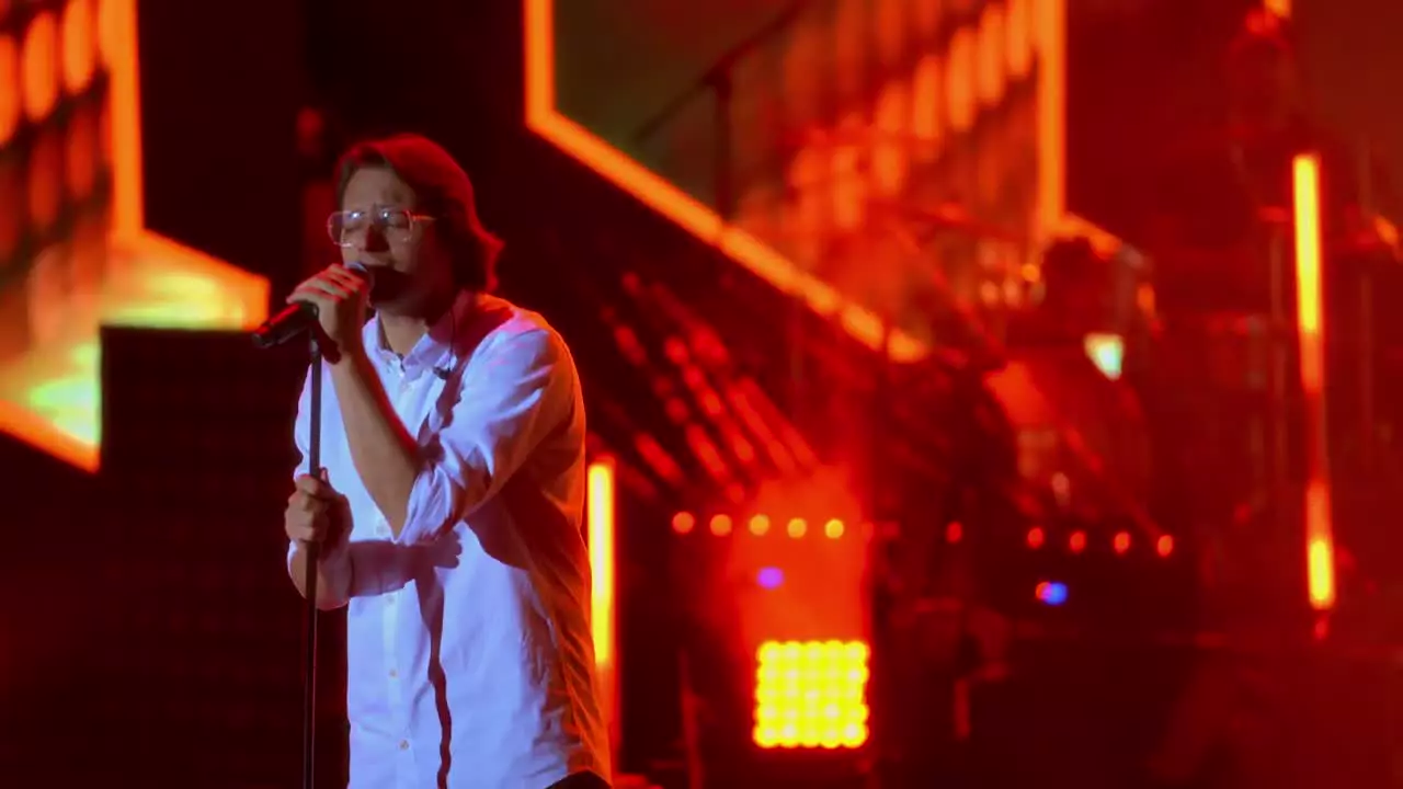 کنسرت ایهام و زانیار اجرای زنده آهنگ سلطان قلب من باش