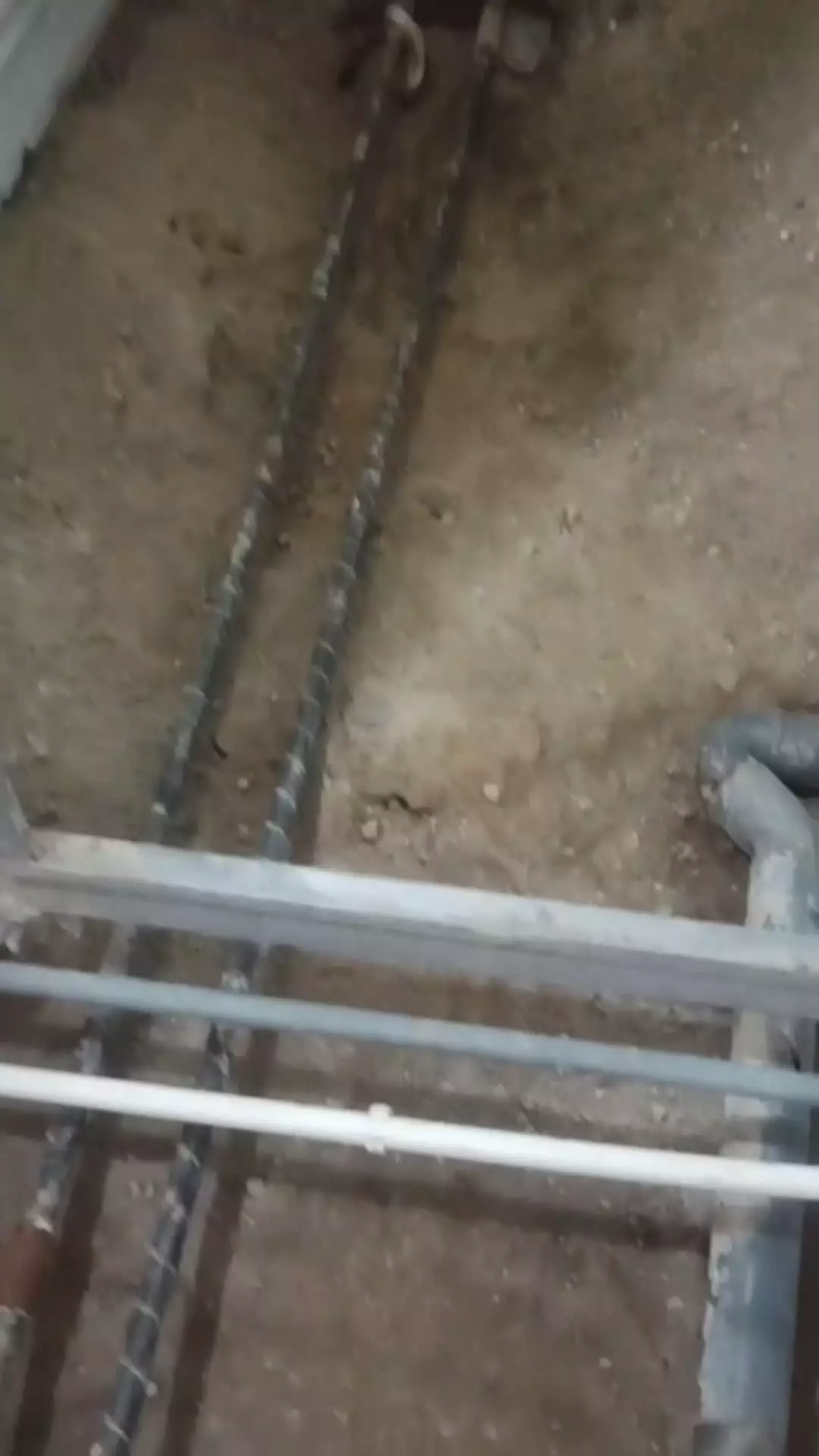 نشت یابی تبریز09148882071نشتیابی تبریز09335792337تشخیص ترکیدگی لوله تخصصی