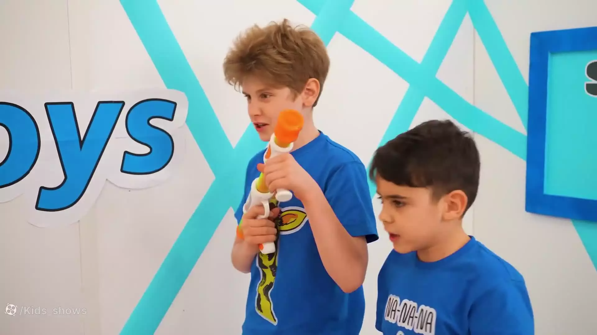 آیوا و مامان: ماجرای جدید دکتر بازی در دنیای کودکانه