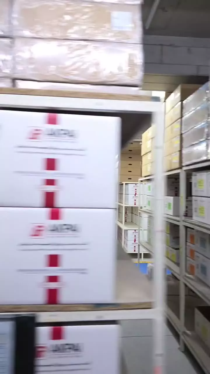 دپوی یراق آلات آلمانی آلوکسیل در یک دقیقه