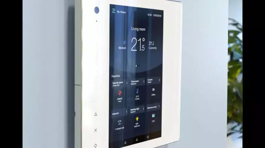 معرفی هاب مرکزی خانه هوشمند زیپاتایل از شرکت زیپاتو - Zipato Zipatile Z-wave hub