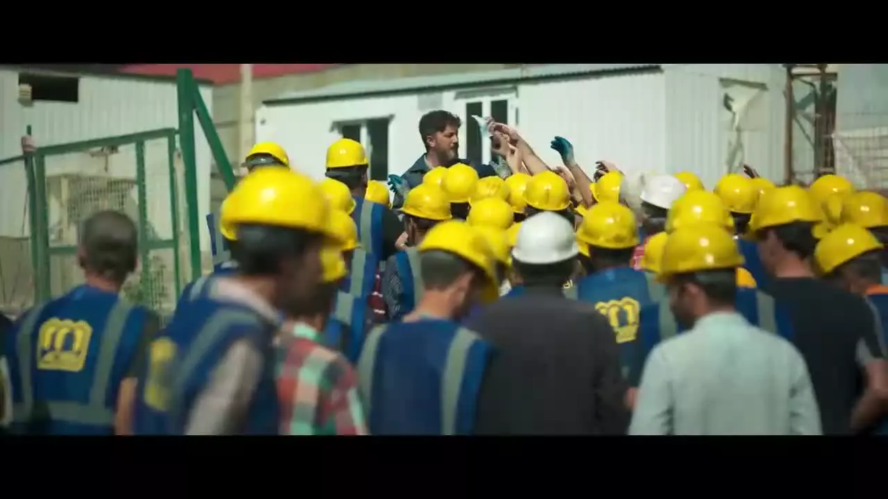 دانلود از یاد رفته قسمت ۱۷ / سینا مهراد بازیگر