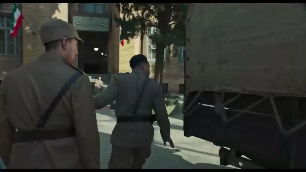 خاتون تینا پاکروان کارگردان سریال تاسیان فیلیمو