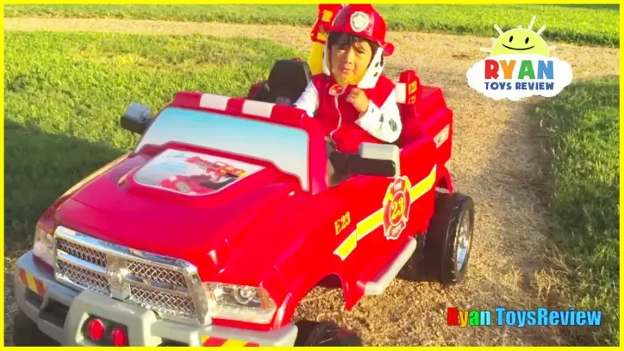 درست کردن ماشین آتش نشانی | دنیای رایان (قسمت 1287)