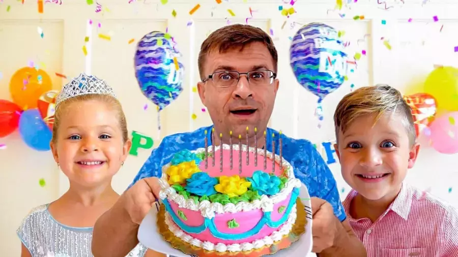 کارتون دیانا و روما: آماده‌سازی یک جشن تولد ویژه برای پدر!