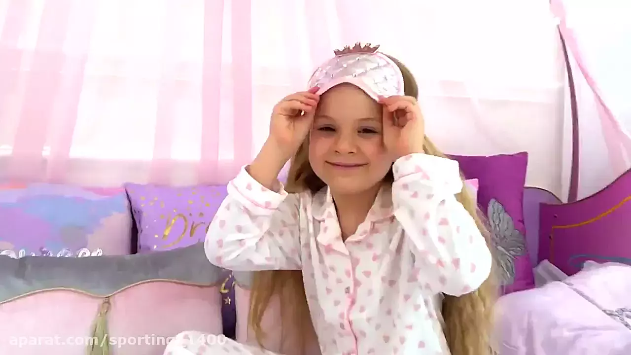 برنامه کودک دیانا و روما جدید: داستان خریدار رمز و راز