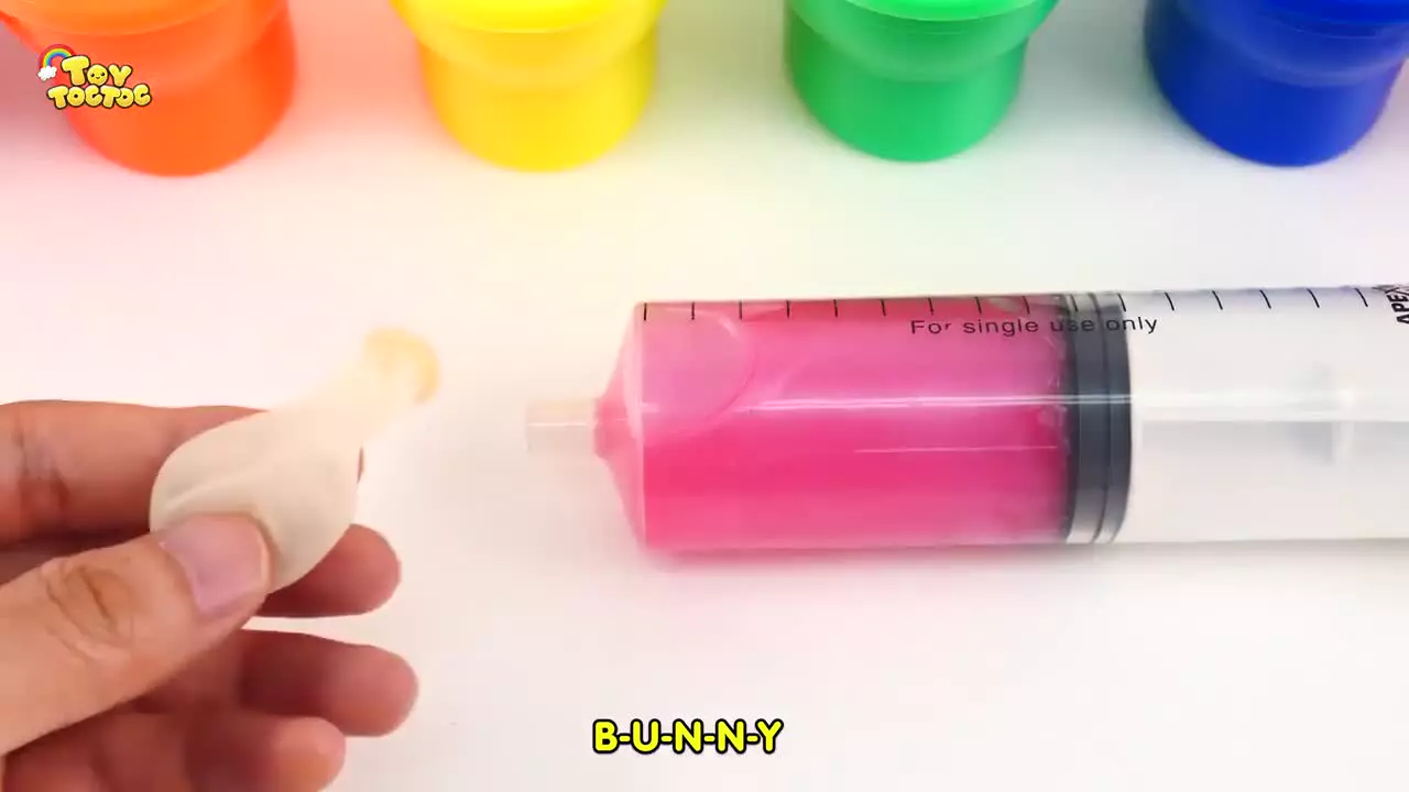 آموزش رنگ‌ها به کودکان با اسلایم: یک تجربه جذاب و سرگرم‌کننده