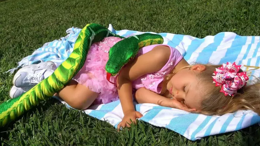 دیانا و روما جدید | دیاناشو کودکانه | دیانا و روما حیوانات خزنده