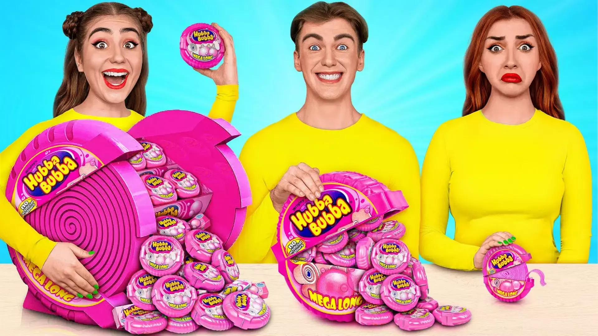 چالش خنده دار جدید _ چالش غذا خوری کودکان_ غذاهای بزرگ، متوسط- چالش جدید