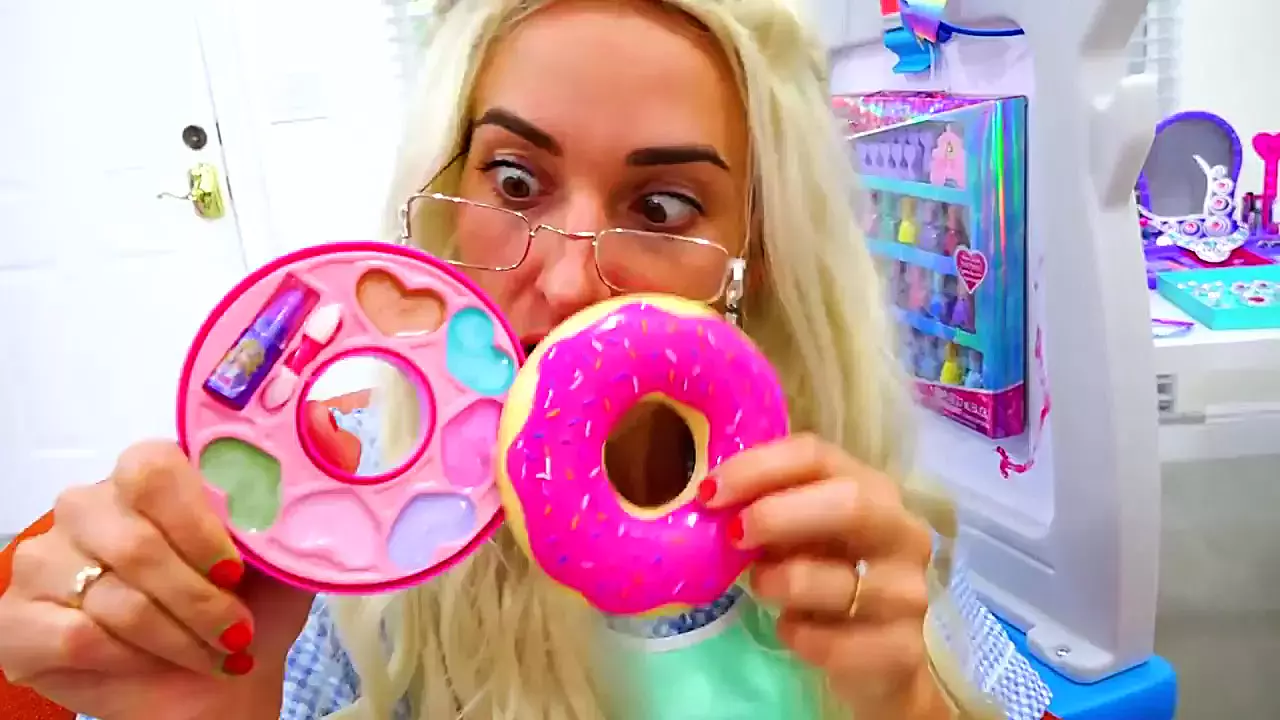 داستان جذاب ولاد و نیکی: وقتی مامان به آرایشگاه می‌رود!