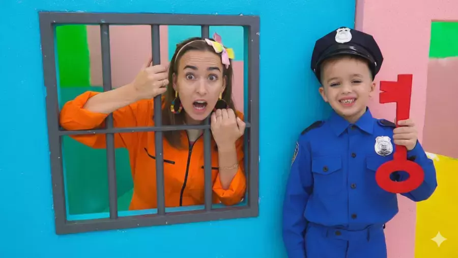 ولاد و نیکیتا~ولاد ونیکی~ولادچالش ابرقهرمان سوپرمن~کودک ولادو نیکی~ولادنیکی جدید